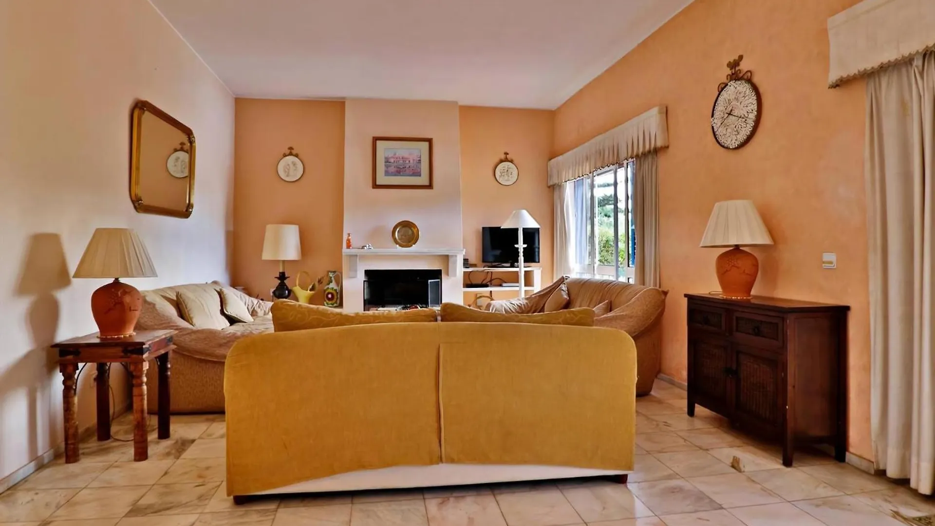 Villa Quadradinhos 3Q 4 Bedrooms Private Pool Short Walk To The Praca Vale Do Lobo