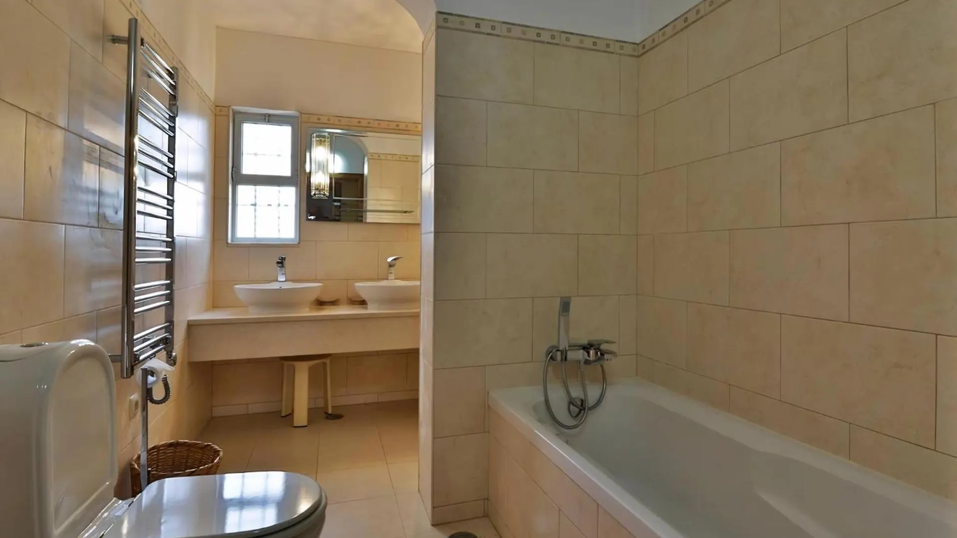 Villa Quadradinhos 3Q 4 Bedrooms Private Pool Short Walk To The Praca Vale Do Lobo