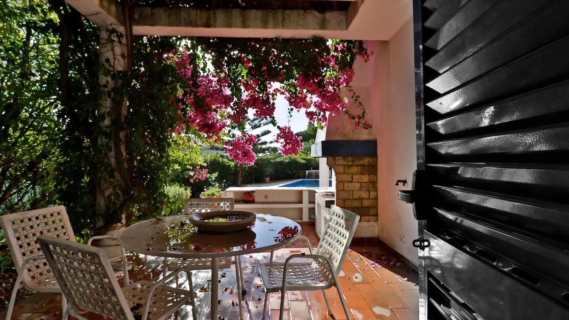Villa Quadradinhos 3Q 4 Bedrooms Private Pool Short Walk To The Praca Vale Do Lobo